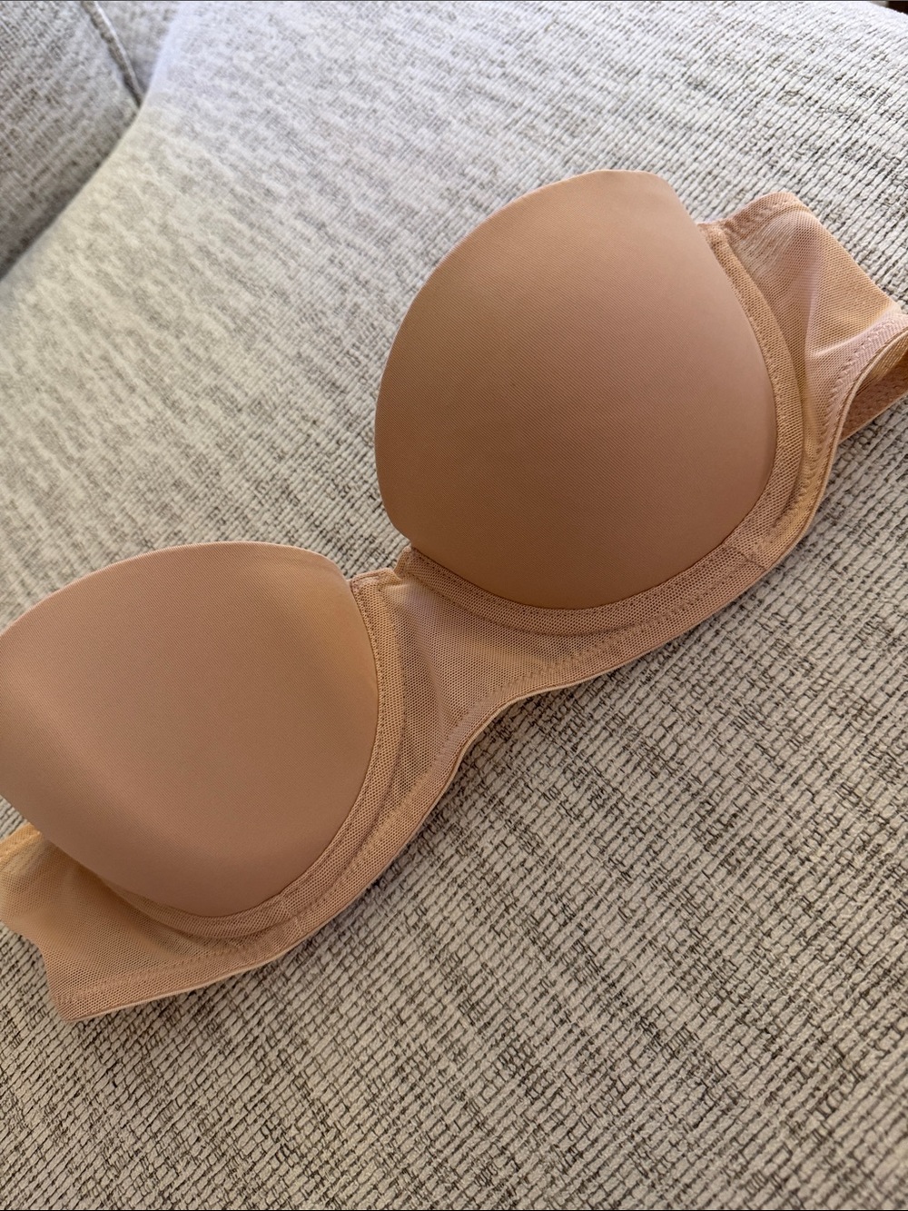 Smooth Nude Strapless Bra with Lightly Padded Cups